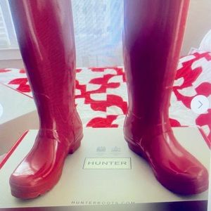 Hunter brand rain boots